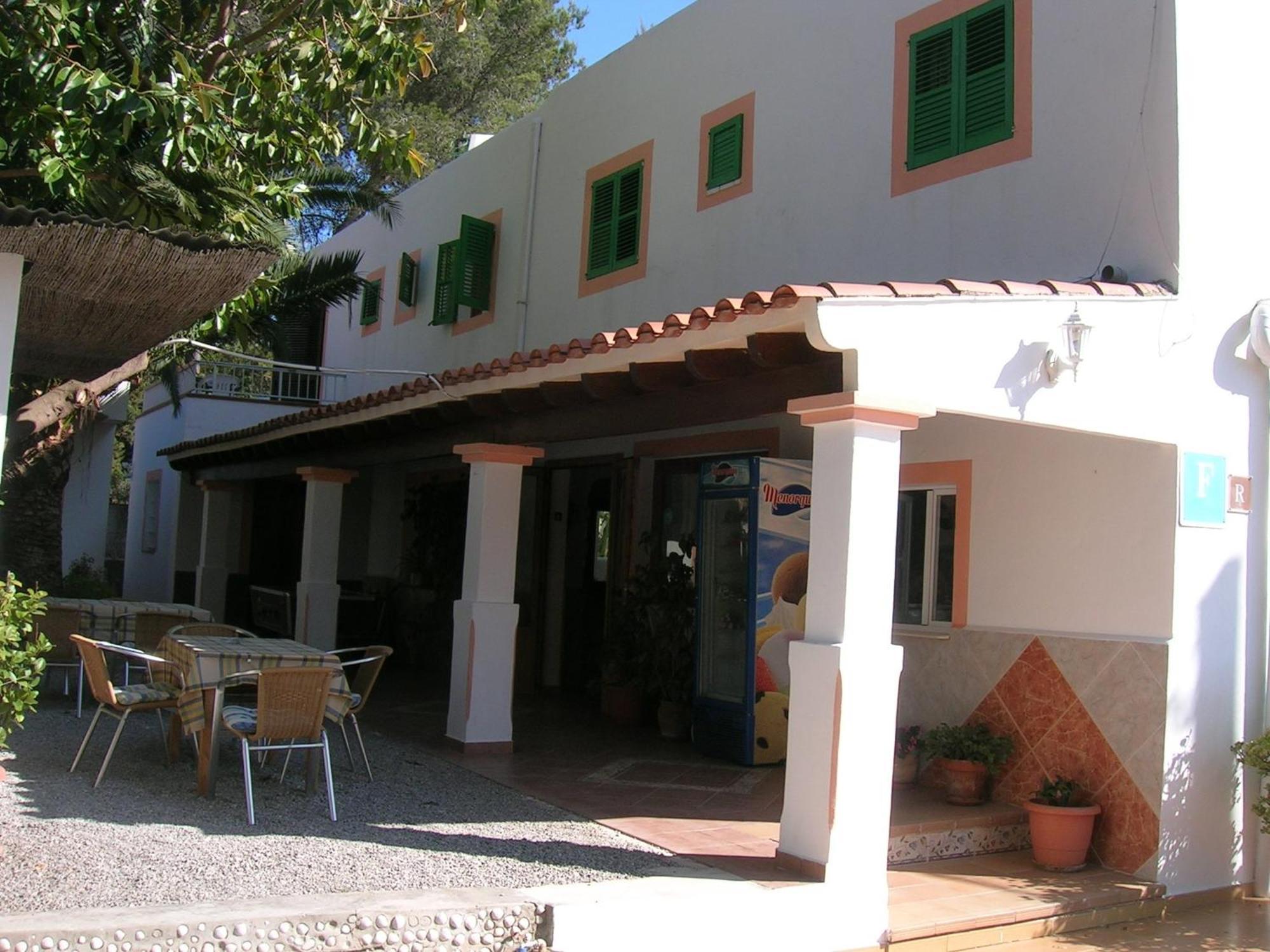 Pension Las Tres Golondrinas Es Figueral ภายนอก รูปภาพ
